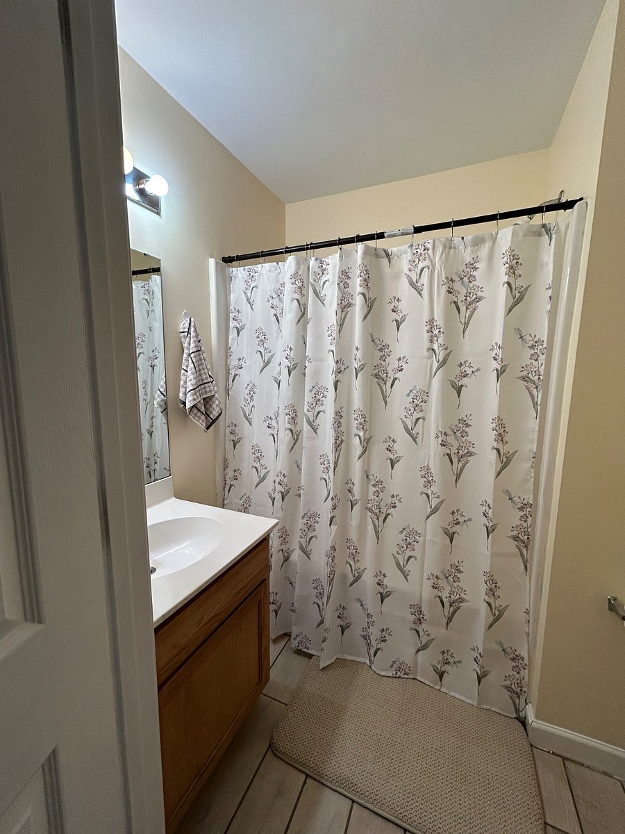 Furnished Finder property 850442_1 photo 11