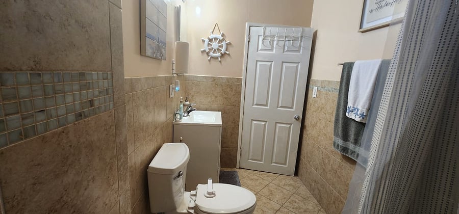 Furnished Finder property 850468_1 photo 11
