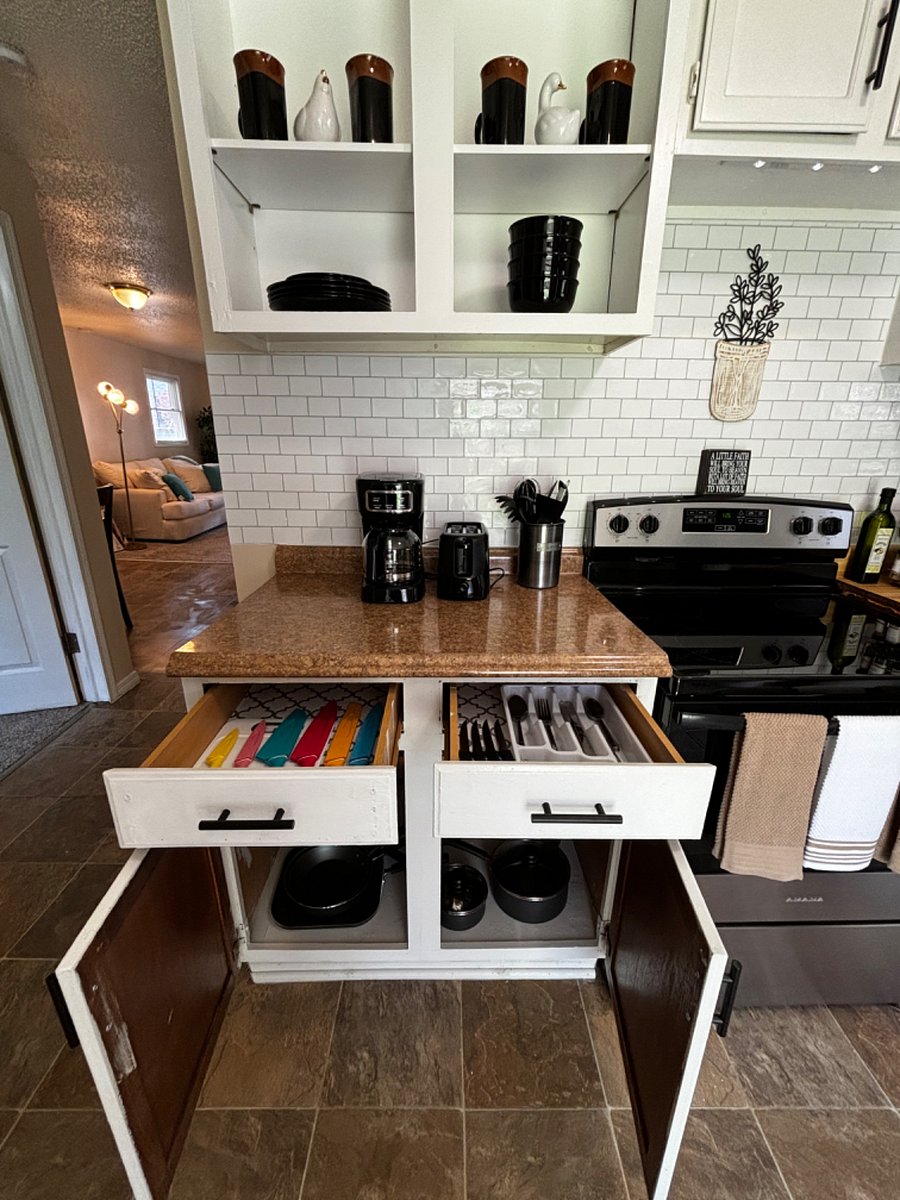 Furnished Finder property 850540_1 photo 7