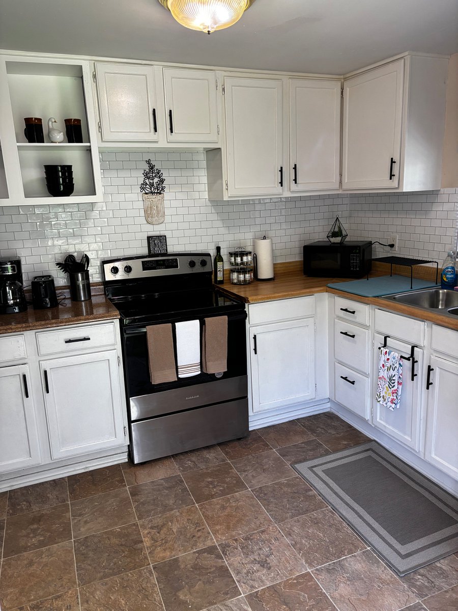 Furnished Finder property 850540_1 photo 9