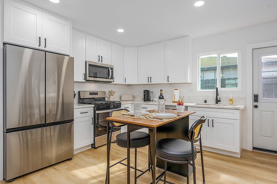 Furnished Finder property 850585_1 photo 9