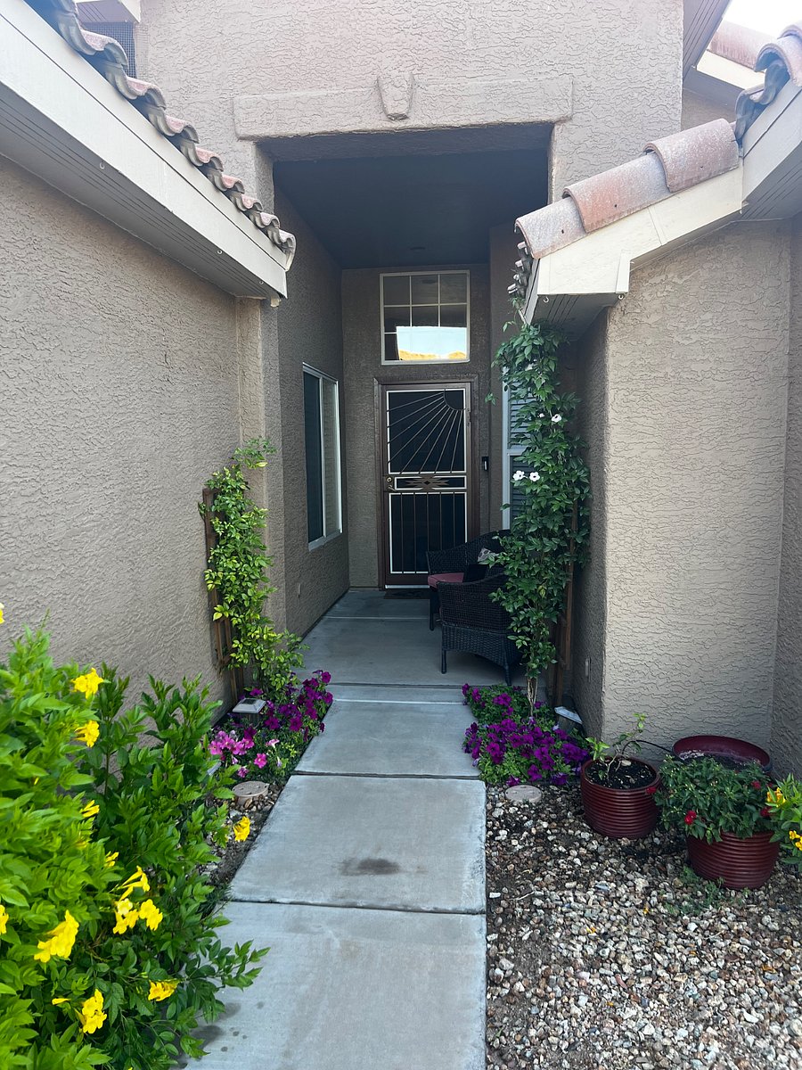 Furnished Finder property 850637_1 photo 3