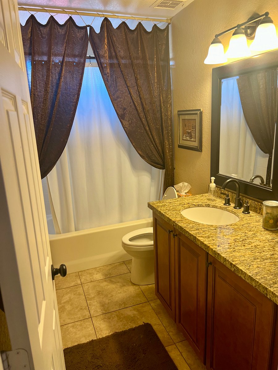 Furnished Finder property 850637_1 photo 18
