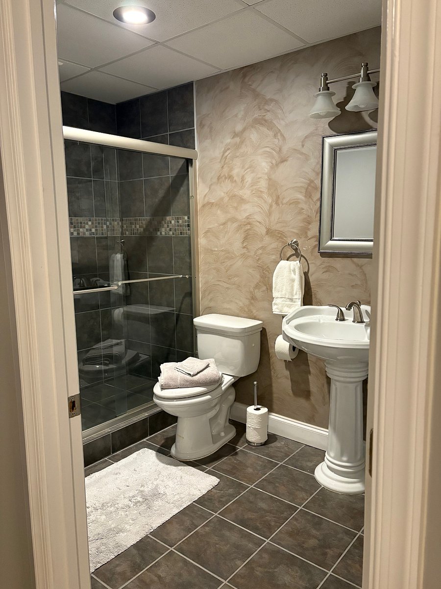 Furnished Finder property 850660_1 photo 12