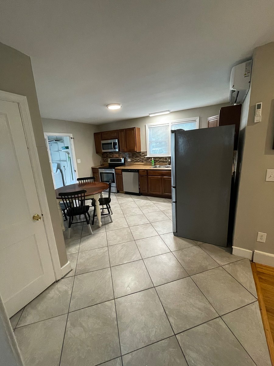 Furnished Finder property 850683_1 photo 12