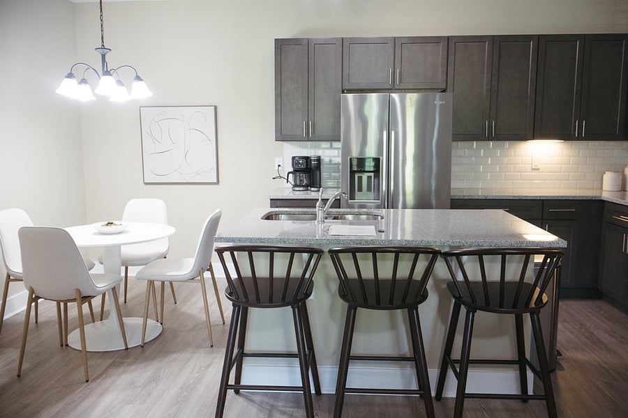 Furnished Finder property 850684_1 photo 14