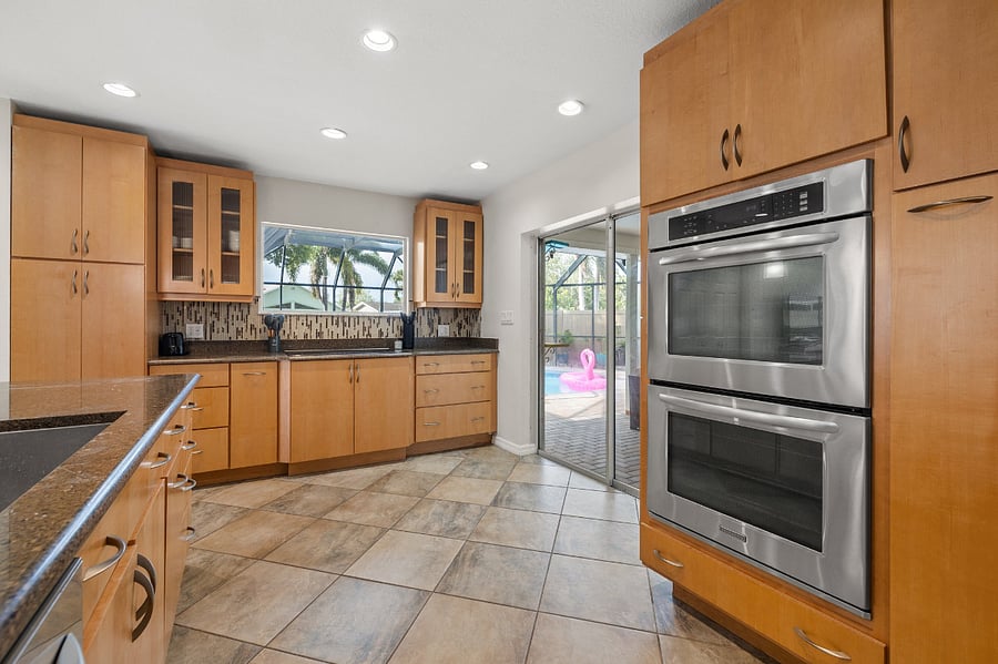 Furnished Finder property 850697_1 photo 14
