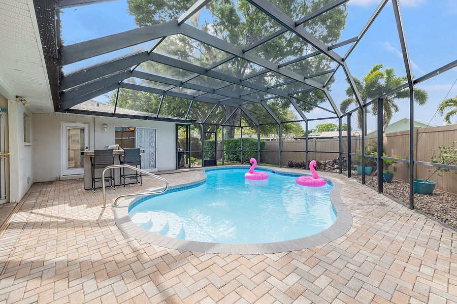 Furnished Finder property 850697_1 photo 40