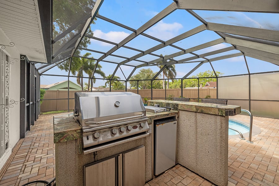 Furnished Finder property 850697_1 photo 42
