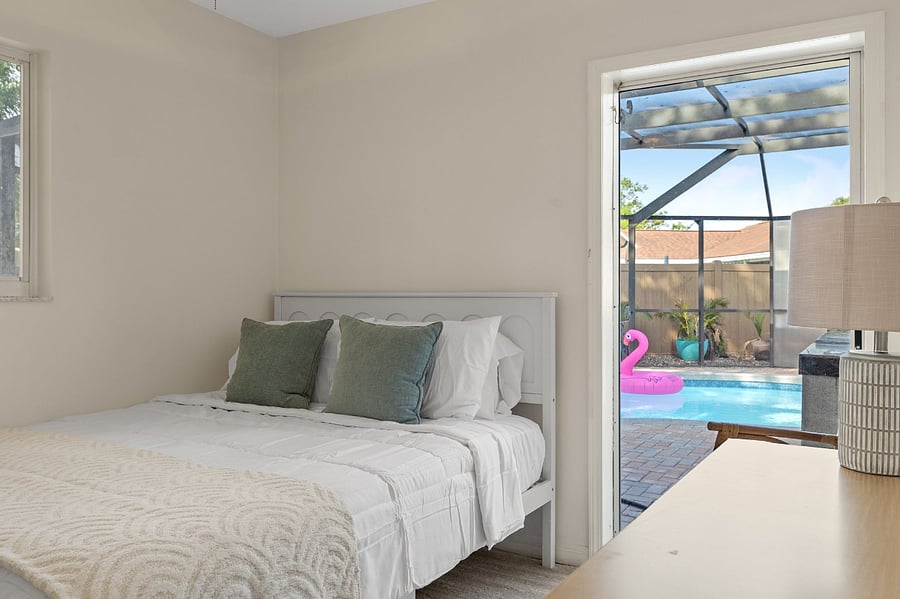 Furnished Finder property 850697_1 photo 25
