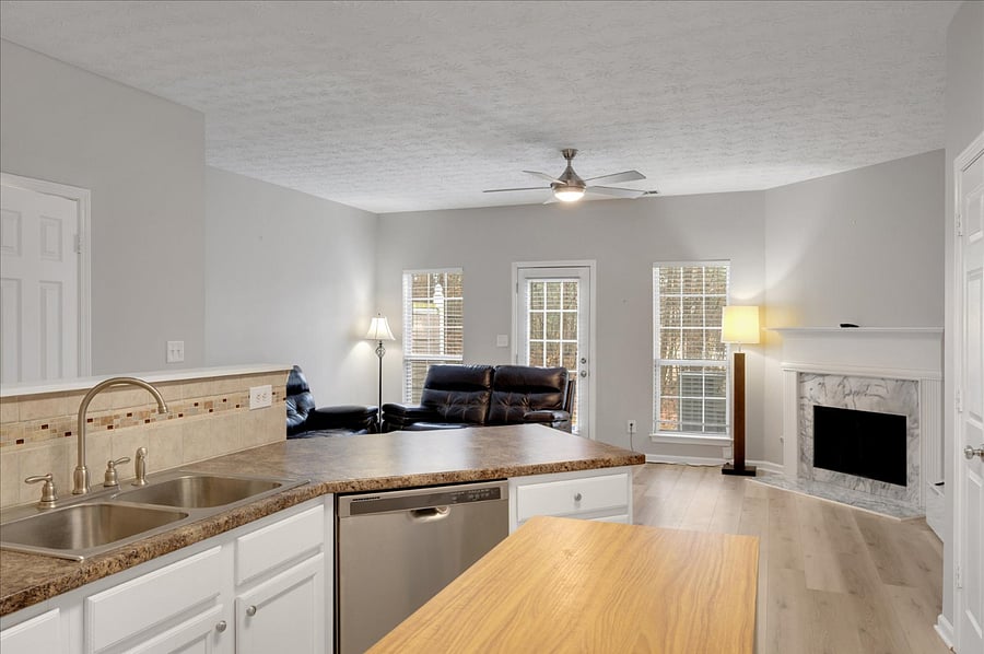 Furnished Finder property 850707_1 photo 12