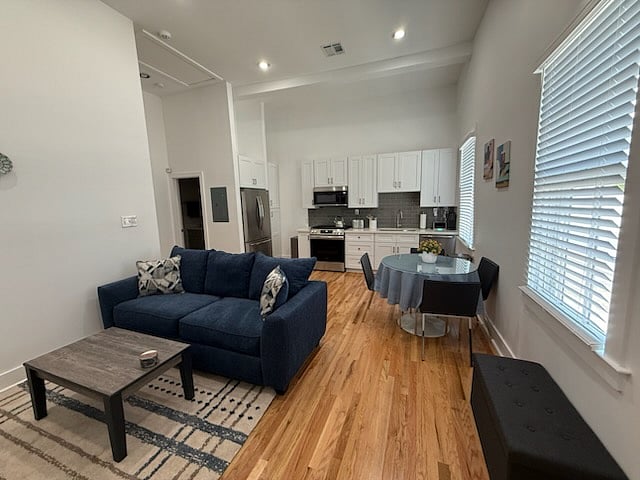 Furnished Finder property 850797_1 photo 6