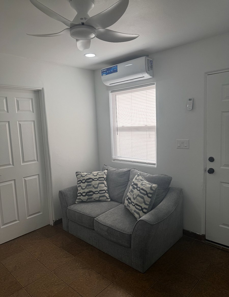 Furnished Finder property 850800_1 photo 9
