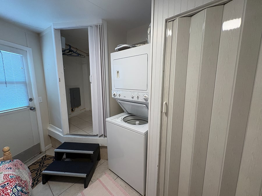 Furnished Finder property 850839_1 photo 13