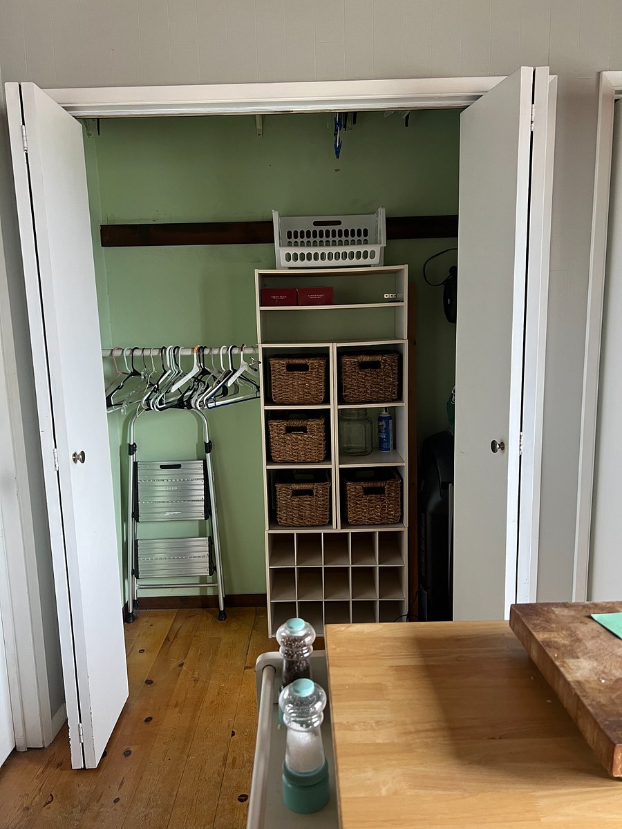 Closet, there is an additional hanging rack up high.