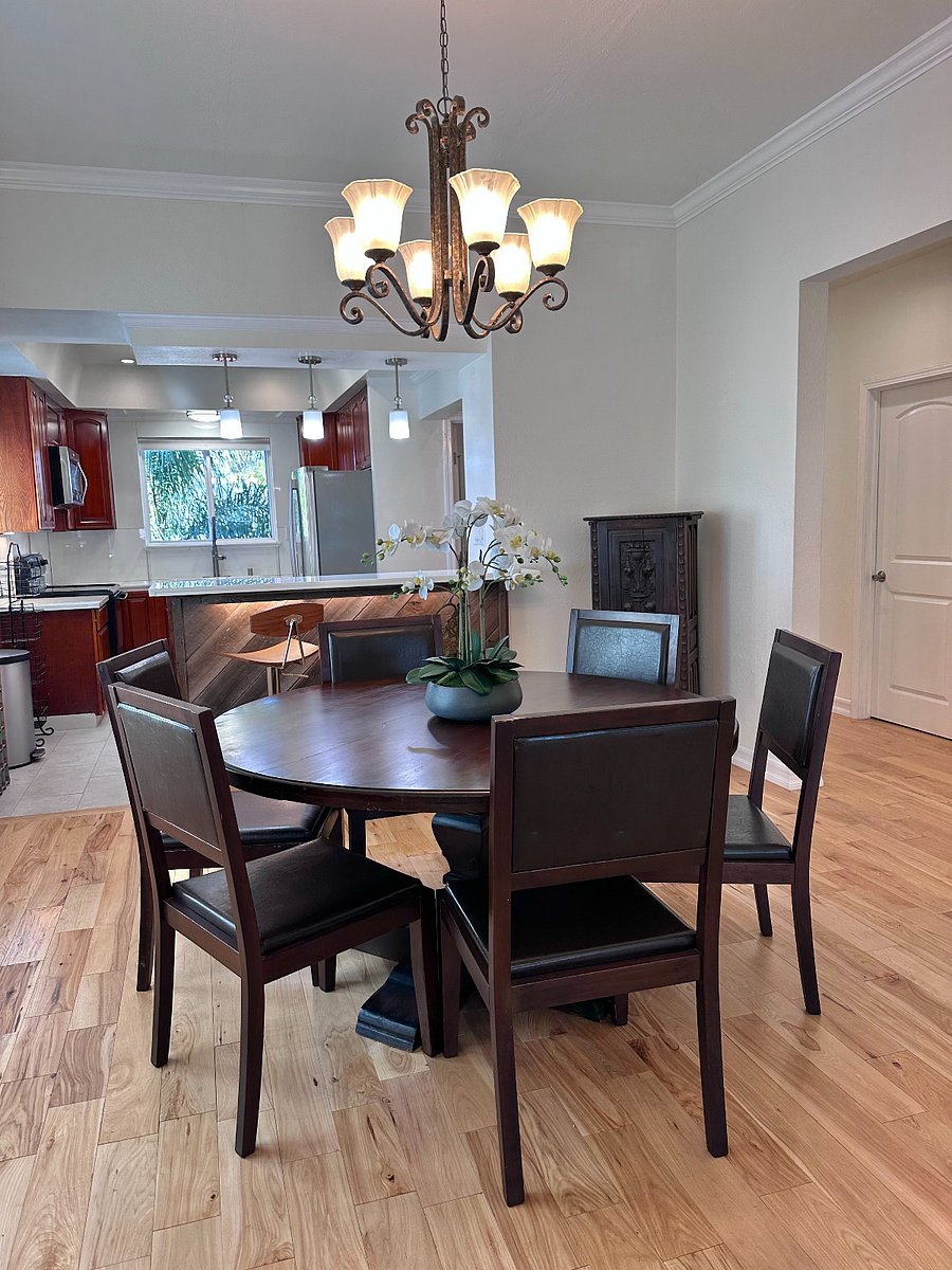 Furnished Finder property 850854_1 photo 14