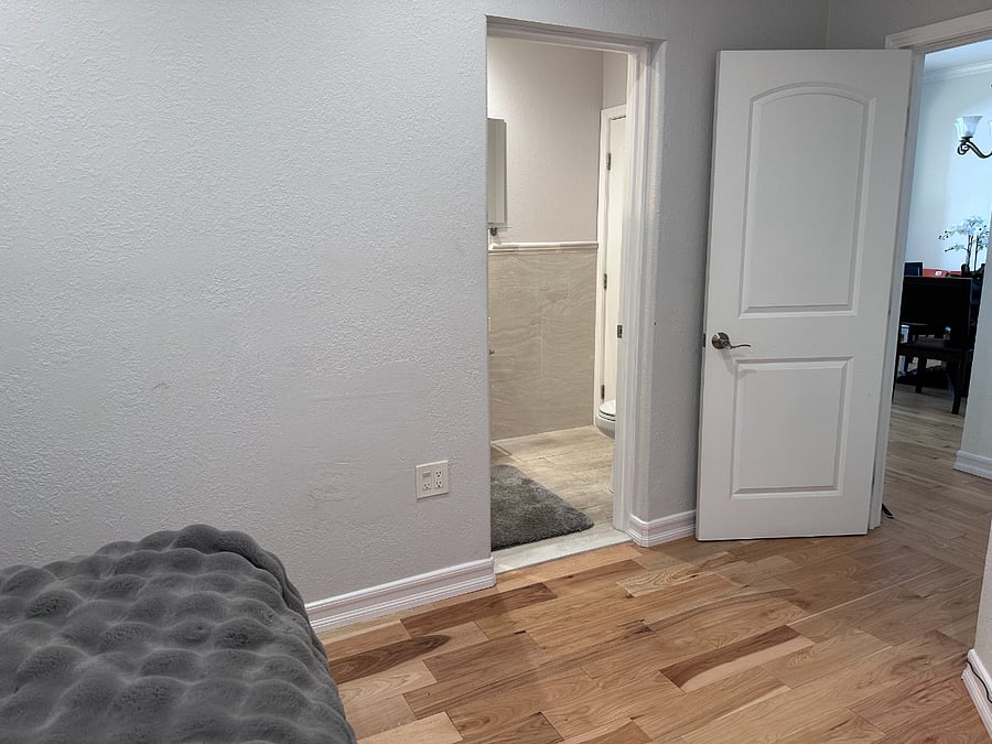 Furnished Finder property 850854_1 photo 18