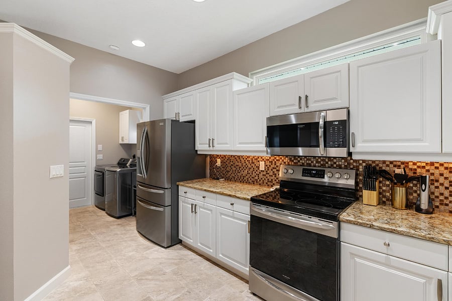 Furnished Finder property 850880_1 photo 7