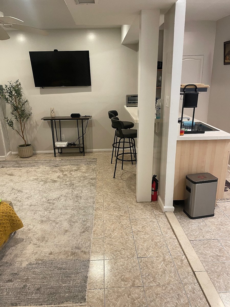 Furnished Finder property 850881_1 photo 3