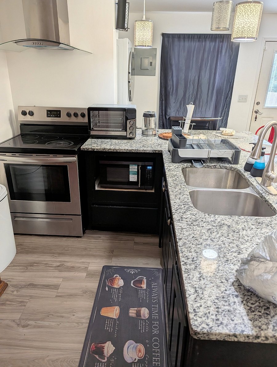 Furnished Finder property 850884_1 photo 8