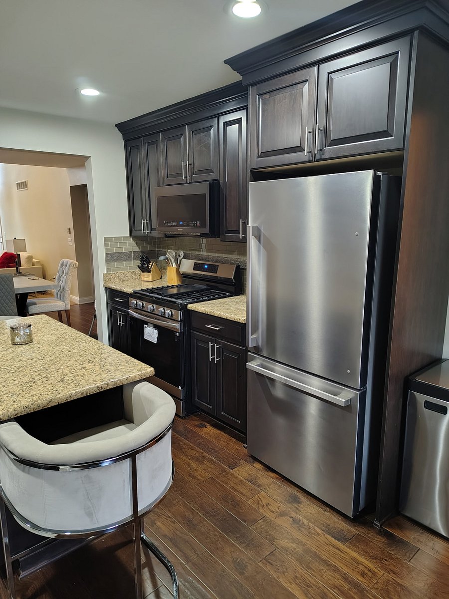 Furnished Finder property 850900_1 photo 9