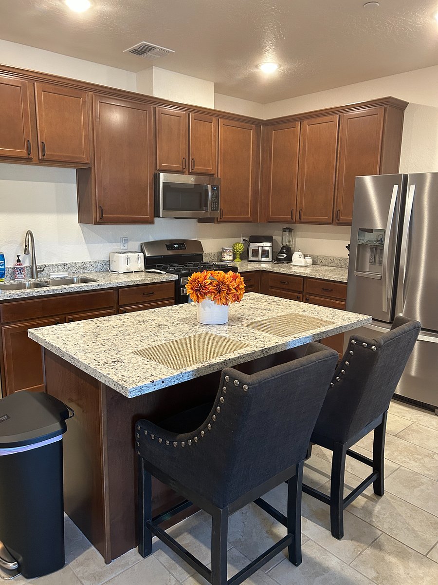 Furnished Finder property 850932_1 photo 3
