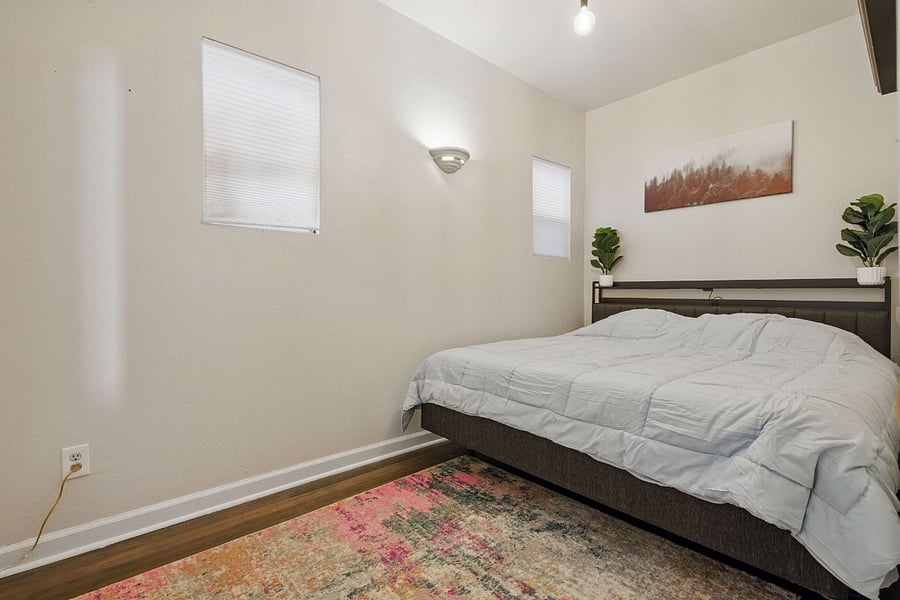 Furnished Finder property 850935_1 photo 8