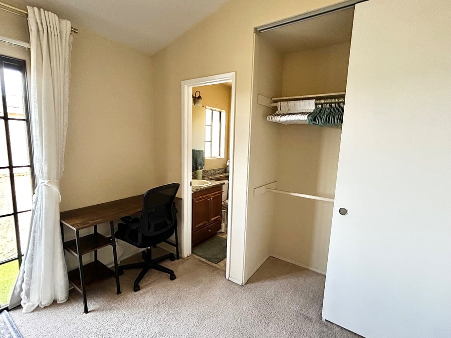 Furnished Finder property 850949_1 photo 4