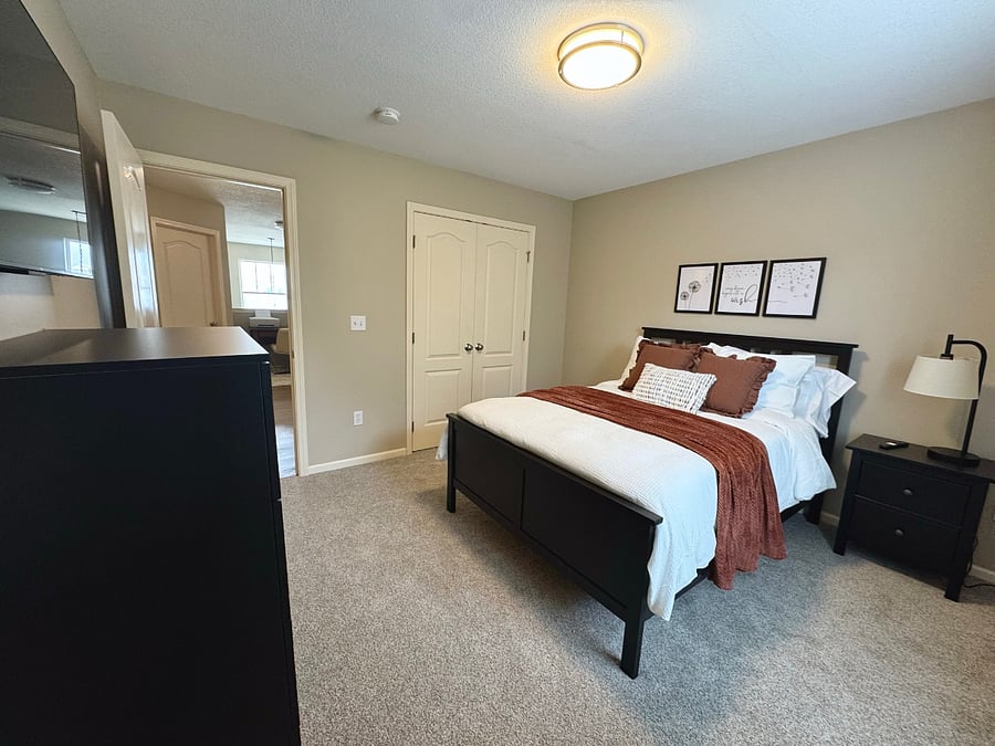 Guest Room 1
