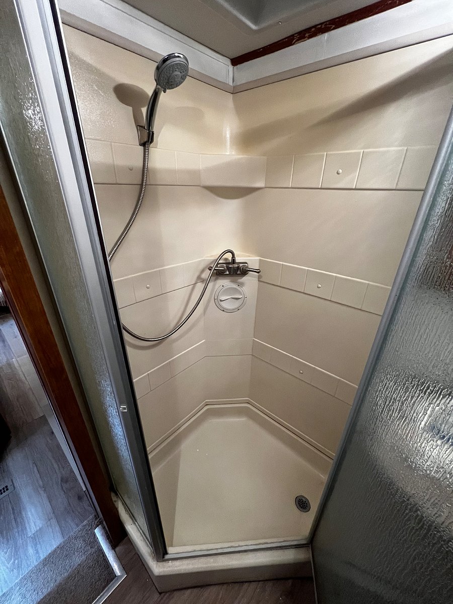 Furnished Finder property 850951_1 photo 9