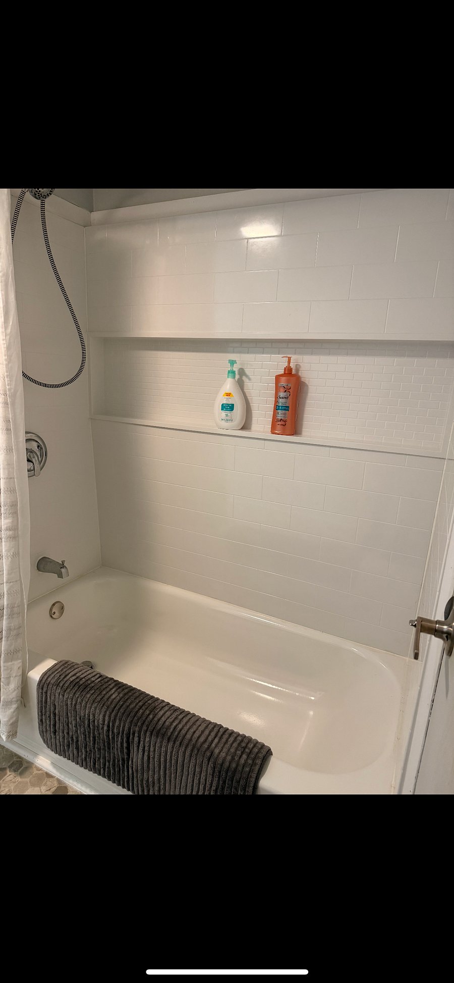 Furnished Finder property 850955_1 photo 11