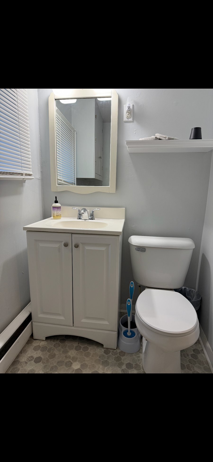 Furnished Finder property 850955_1 photo 12