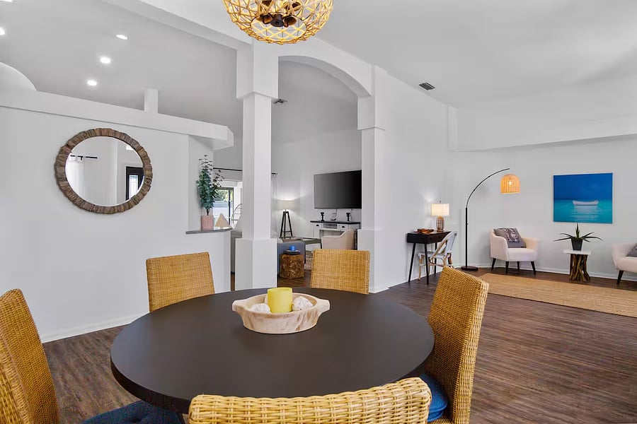 Furnished Finder property 850963_1 photo 10