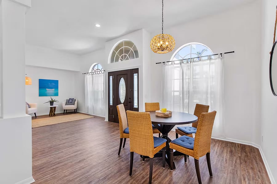 Furnished Finder property 850963_1 photo 11