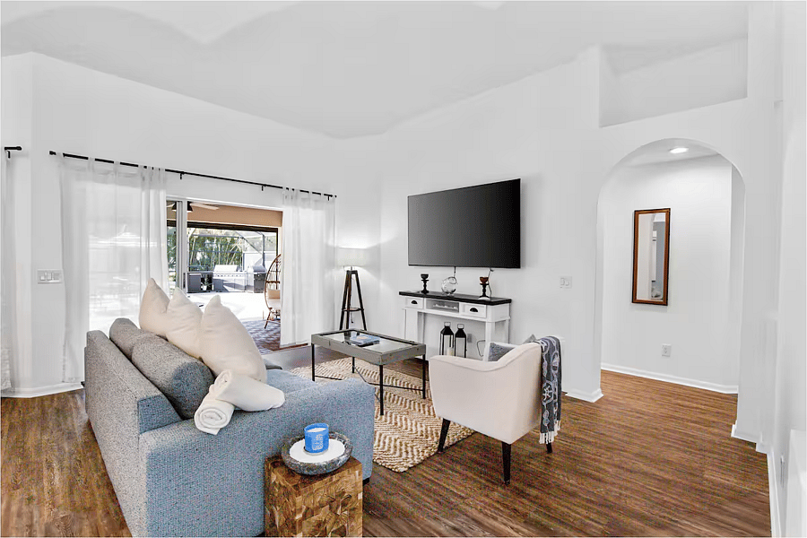 Furnished Finder property 850963_1 photo 5