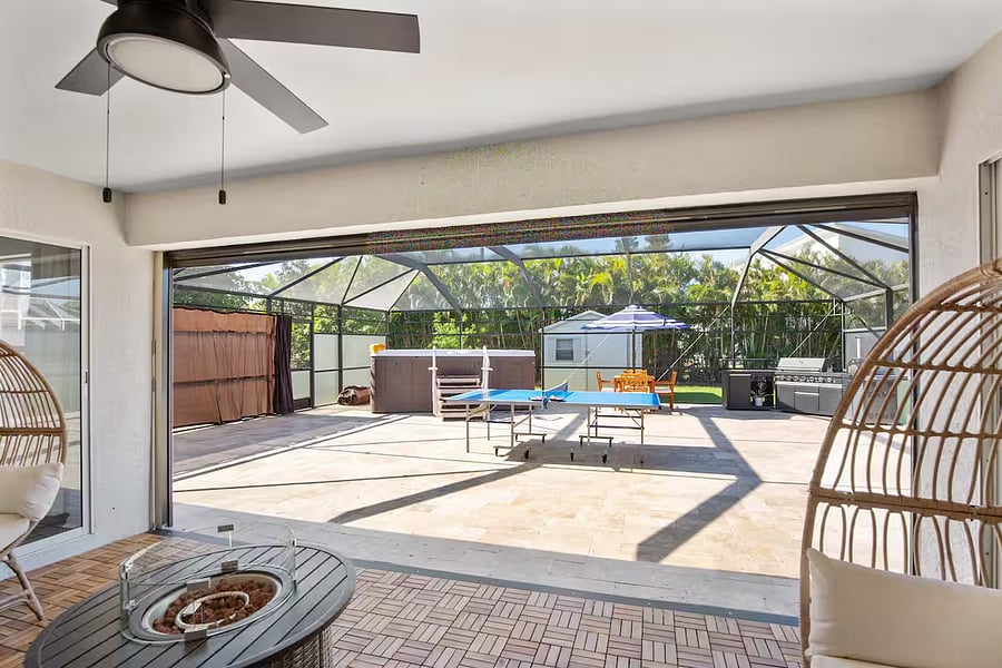 Furnished Finder property 850963_1 photo 22