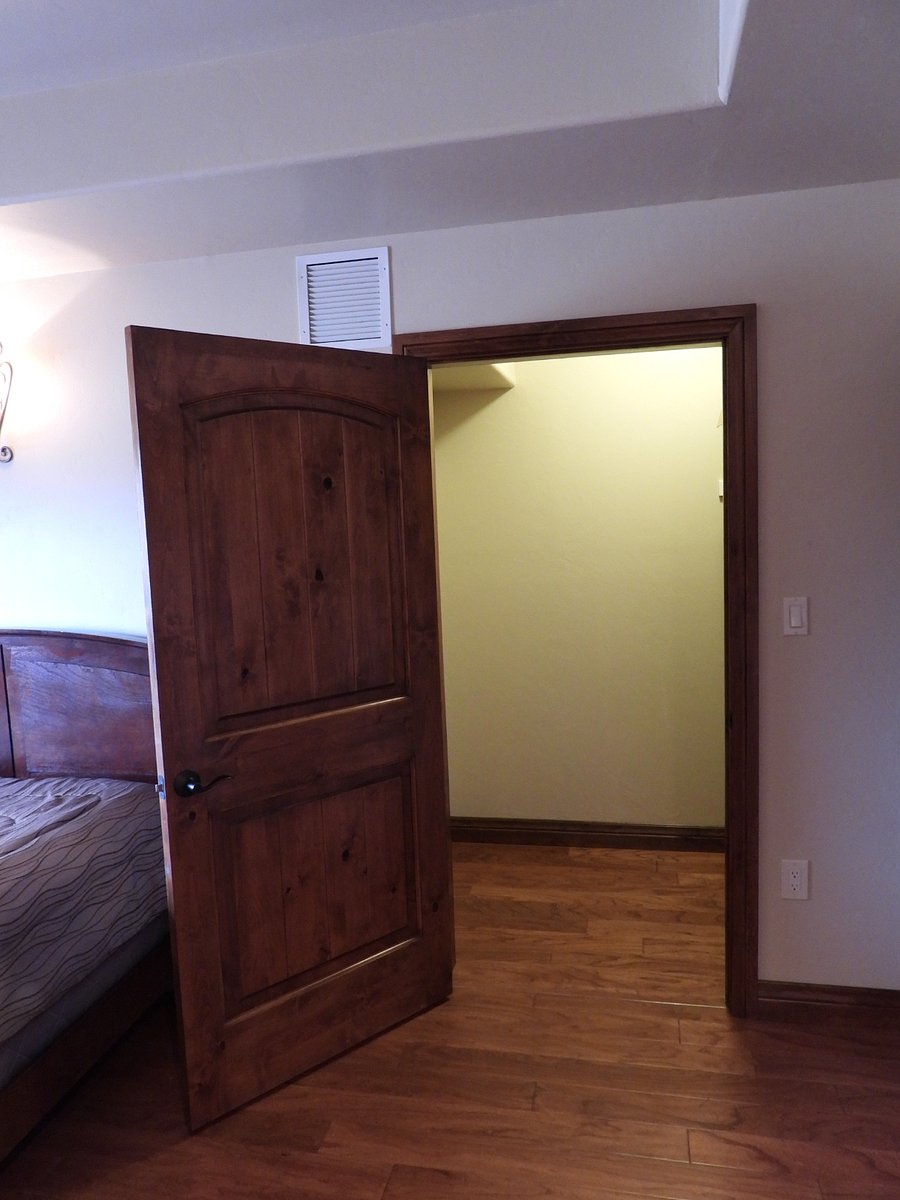 Furnished Finder property 850964_1 photo 10