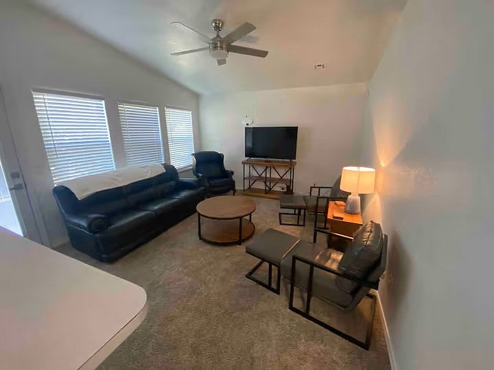 Furnished Finder property 851002_1 photo 13