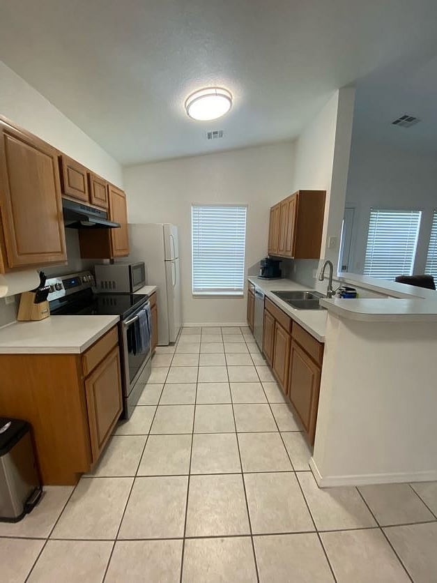Furnished Finder property 851002_1 photo 12
