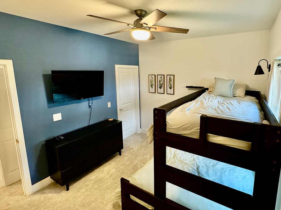 Furnished Finder property 851010_1 photo 22