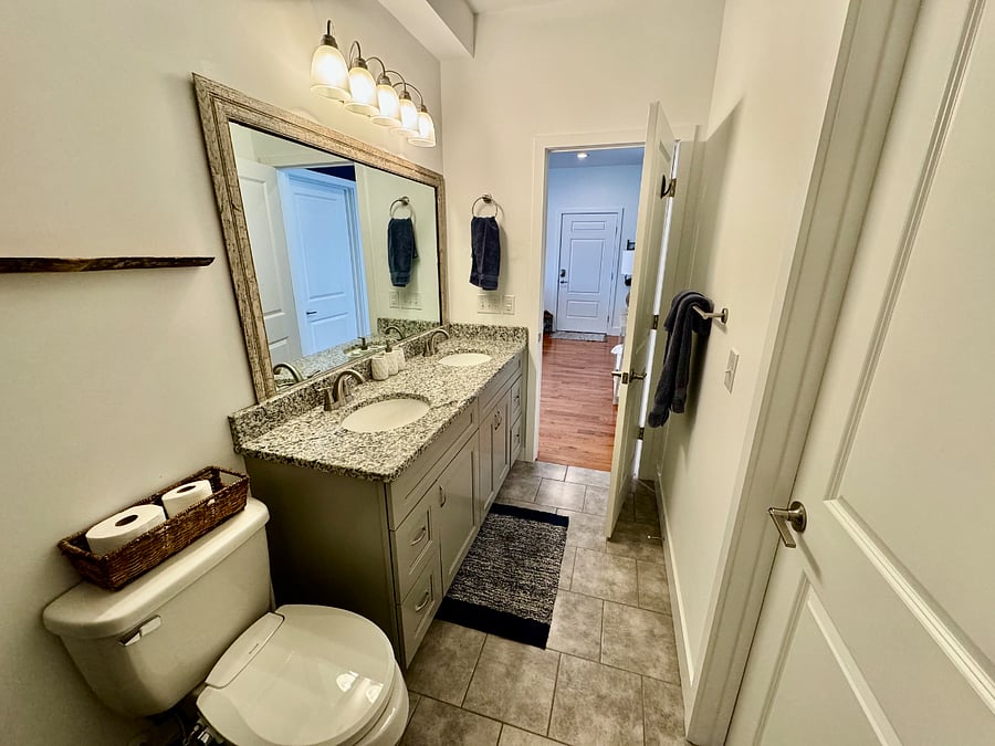Furnished Finder property 851010_1 photo 9