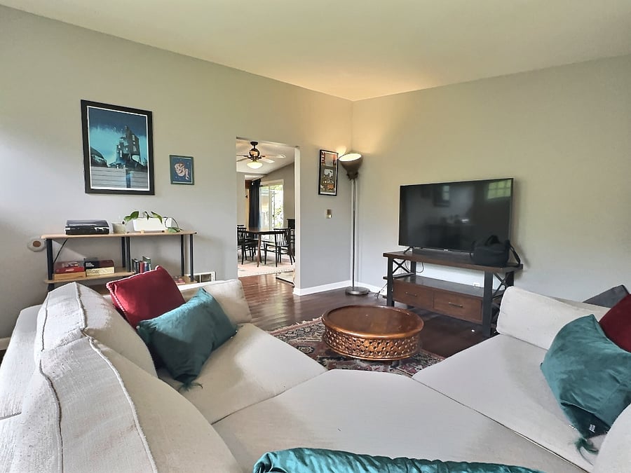 Furnished Finder property 851058_1 photo 3