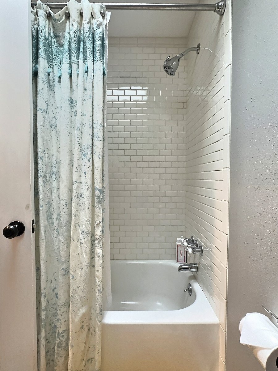 Furnished Finder property 851058_1 photo 17