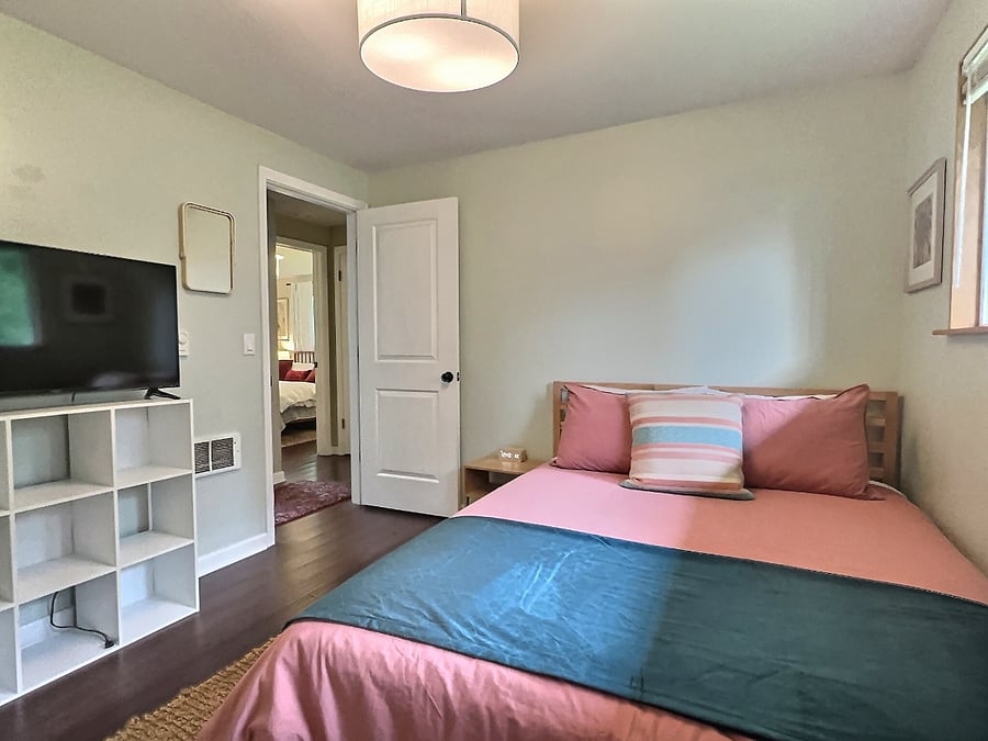 Furnished Finder property 851058_1 photo 18