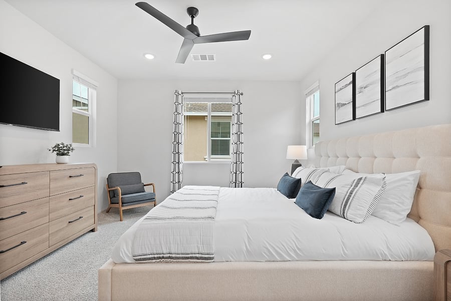 master bedroom with king bedroom