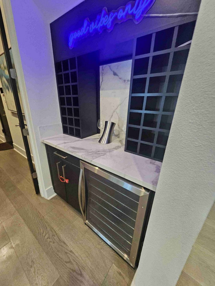 Furnished Finder property 851068_1 photo 8