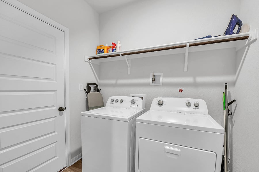 Furnished Finder property 851069_1 photo 4