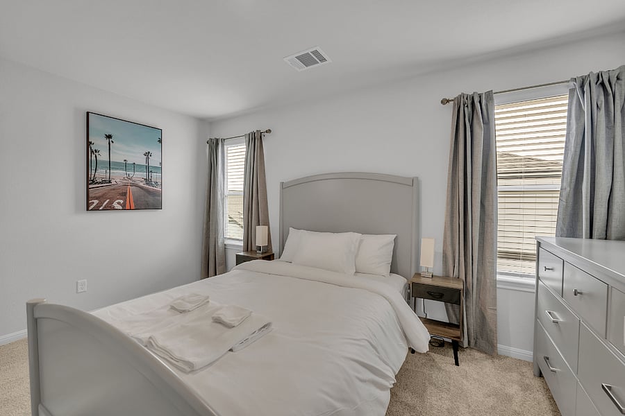 Furnished Finder property 851069_1 photo 6