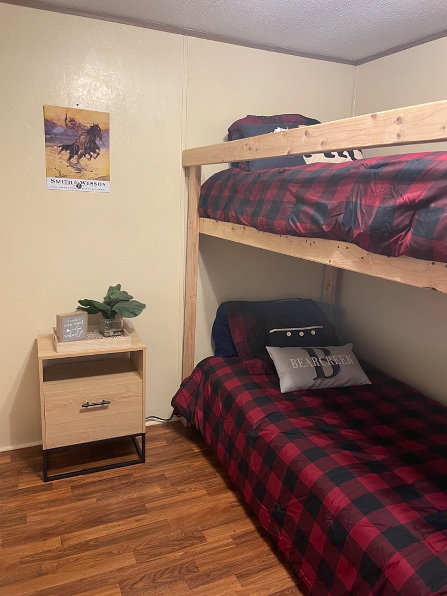 Bedroom #3 with bunkbeds.