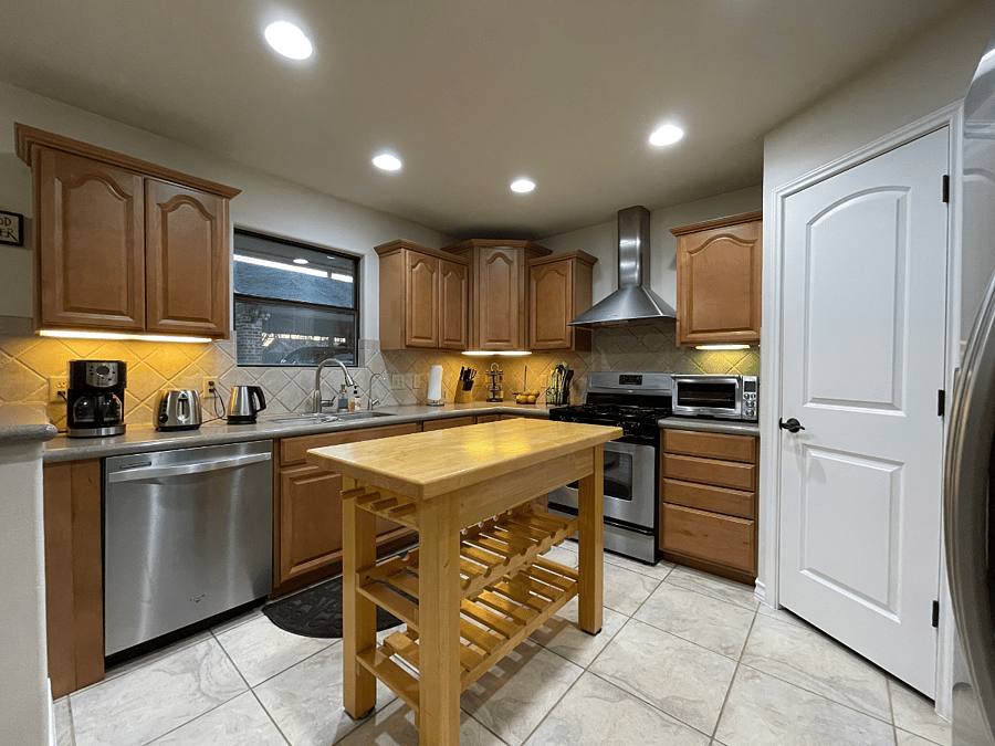 Furnished Finder property 851080_1 photo 5